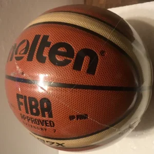 Molten GG7X Basketball